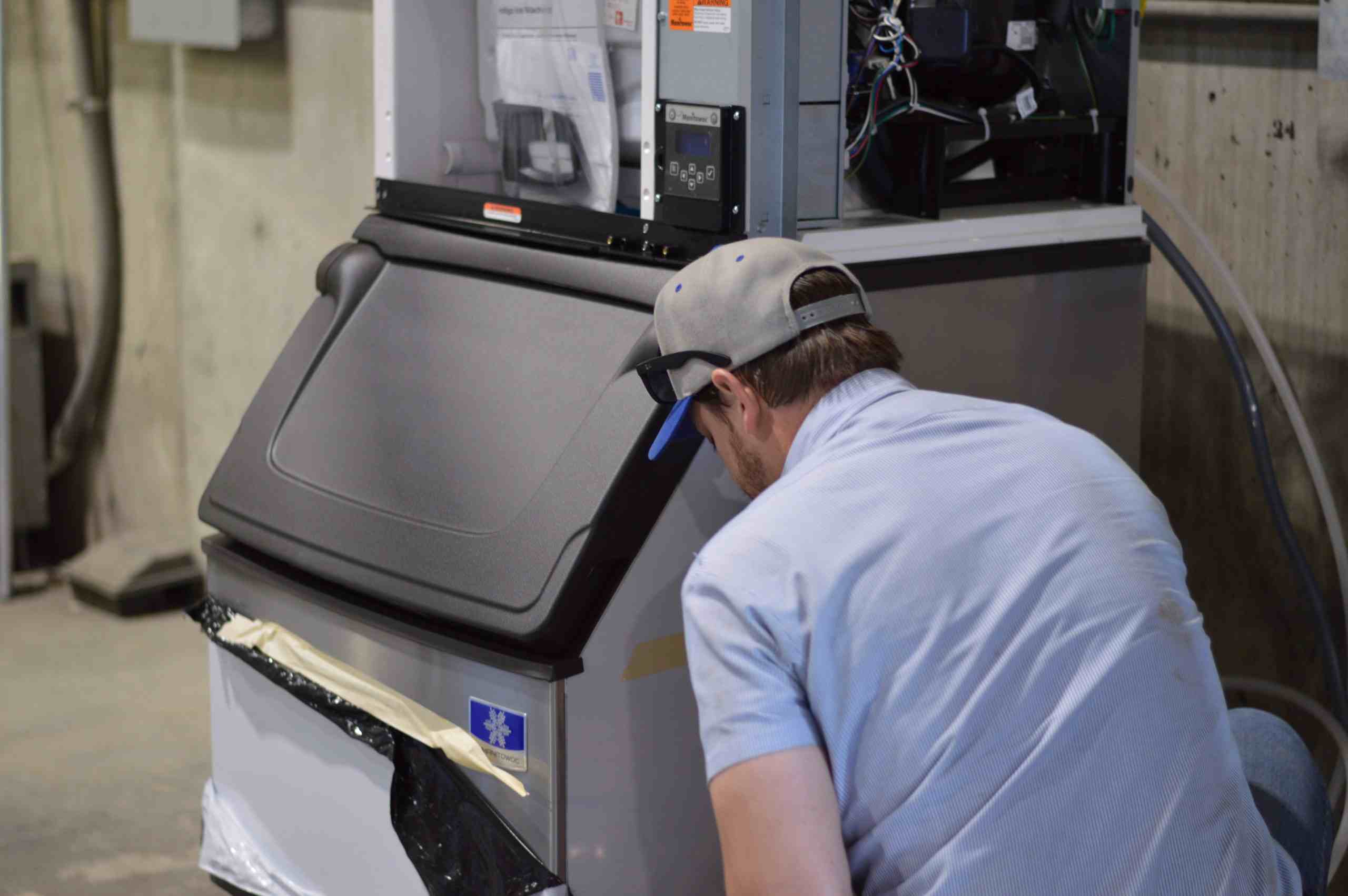 Why is Regular Maintenance Crucial for Commercial Ice Machines? 