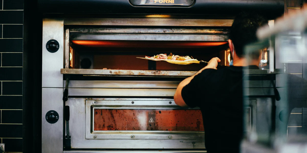 commercial pizza oven