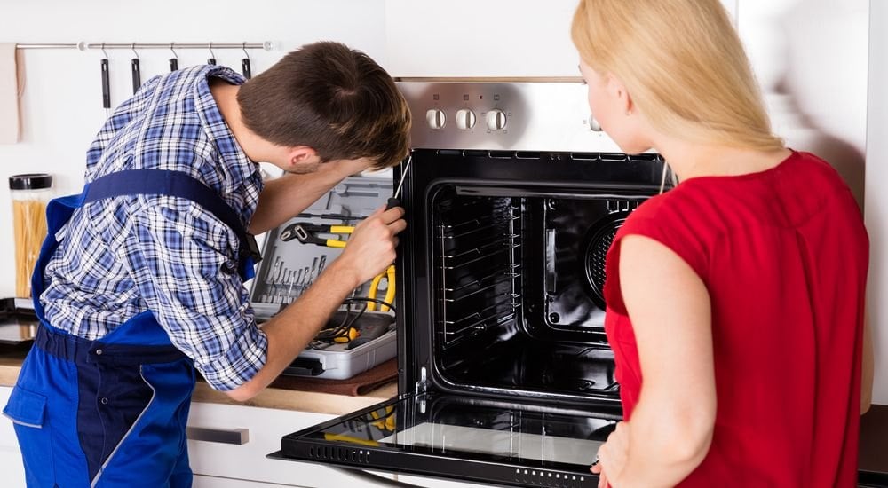 What are Some Maintenance Tips for Commercial Microwave Ovens? 